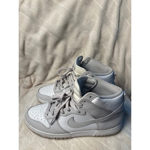 Nike Dunk High Platinum White Gray Sneakers Women's Size 8 DD1869-102 - Picture 3 of 10